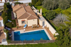 Villa Elissa with 3 bedrooms andpool and views close to Conil